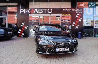 Седан Lexus ES 2022 в Львові