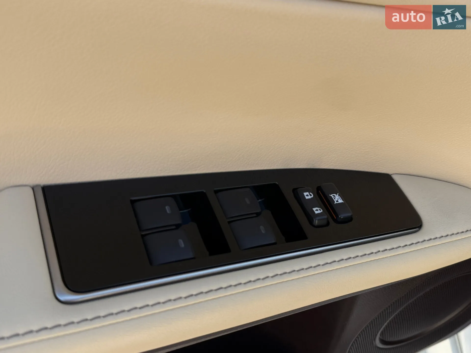 2016 Lexus ES - мініатюра 13