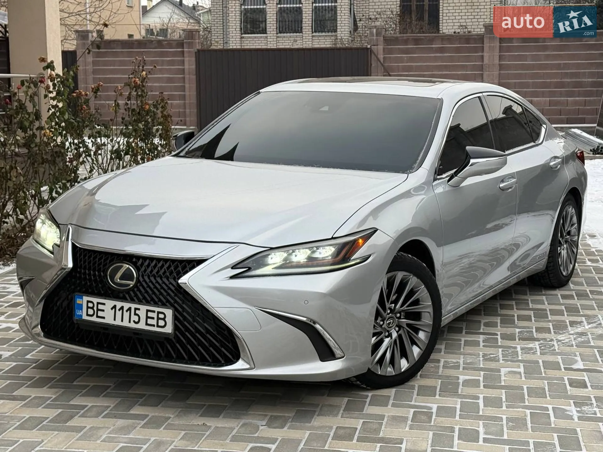 2019 Lexus ES - мініатюра 2