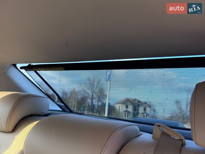 Седан Lexus ES 2014 в Дніпрі