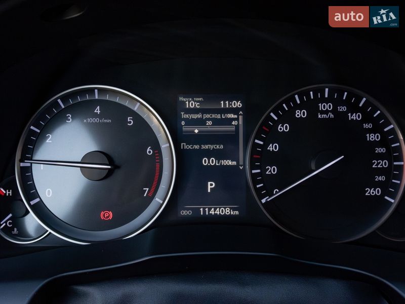 Седан Lexus ES 2018 в Киеве