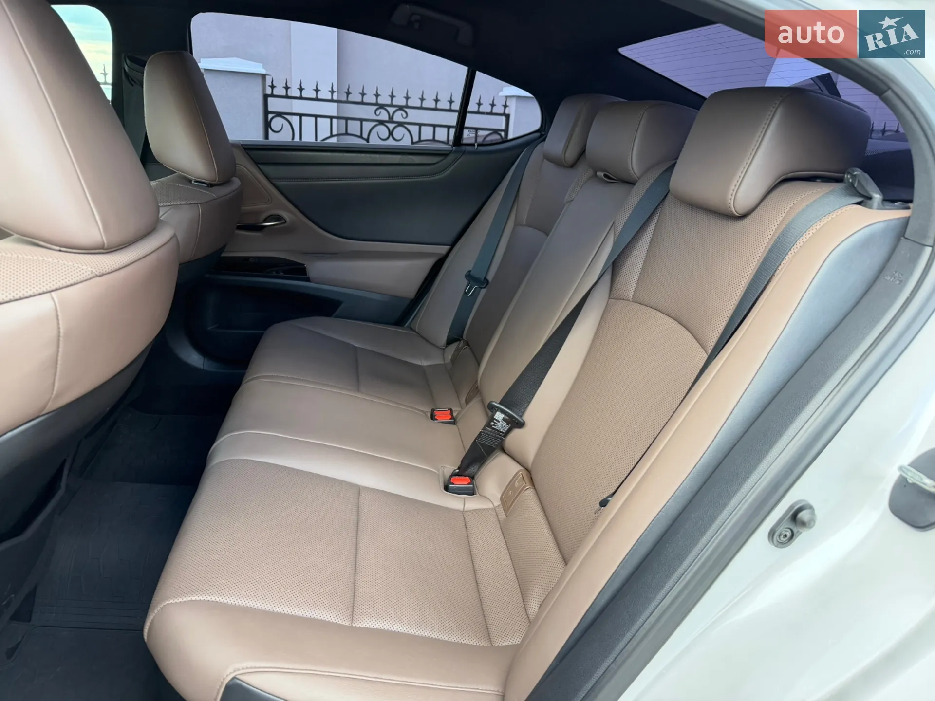 2022 Lexus ES - мініатюра 23