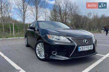 Седан Lexus ES 2013 в Вінниці