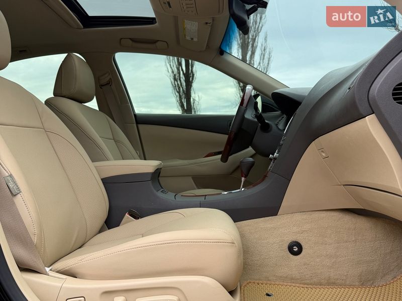 Седан Lexus ES 2007 в Умани