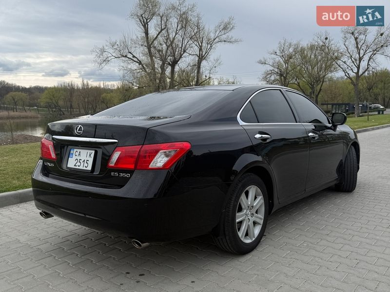 Седан Lexus ES 2007 в Умани