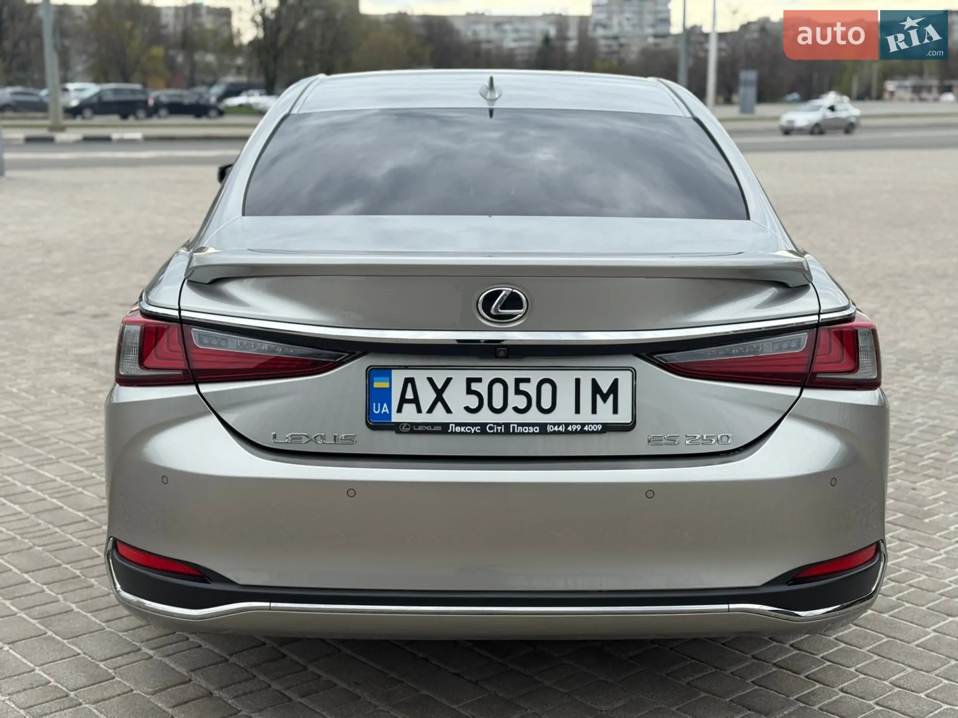 2019 Lexus ES - мініатюра 5