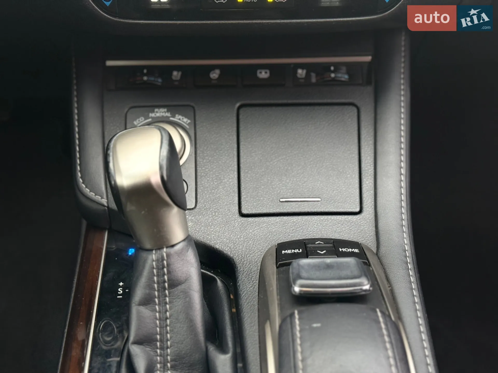 2016 Lexus ES - мініатюра 43