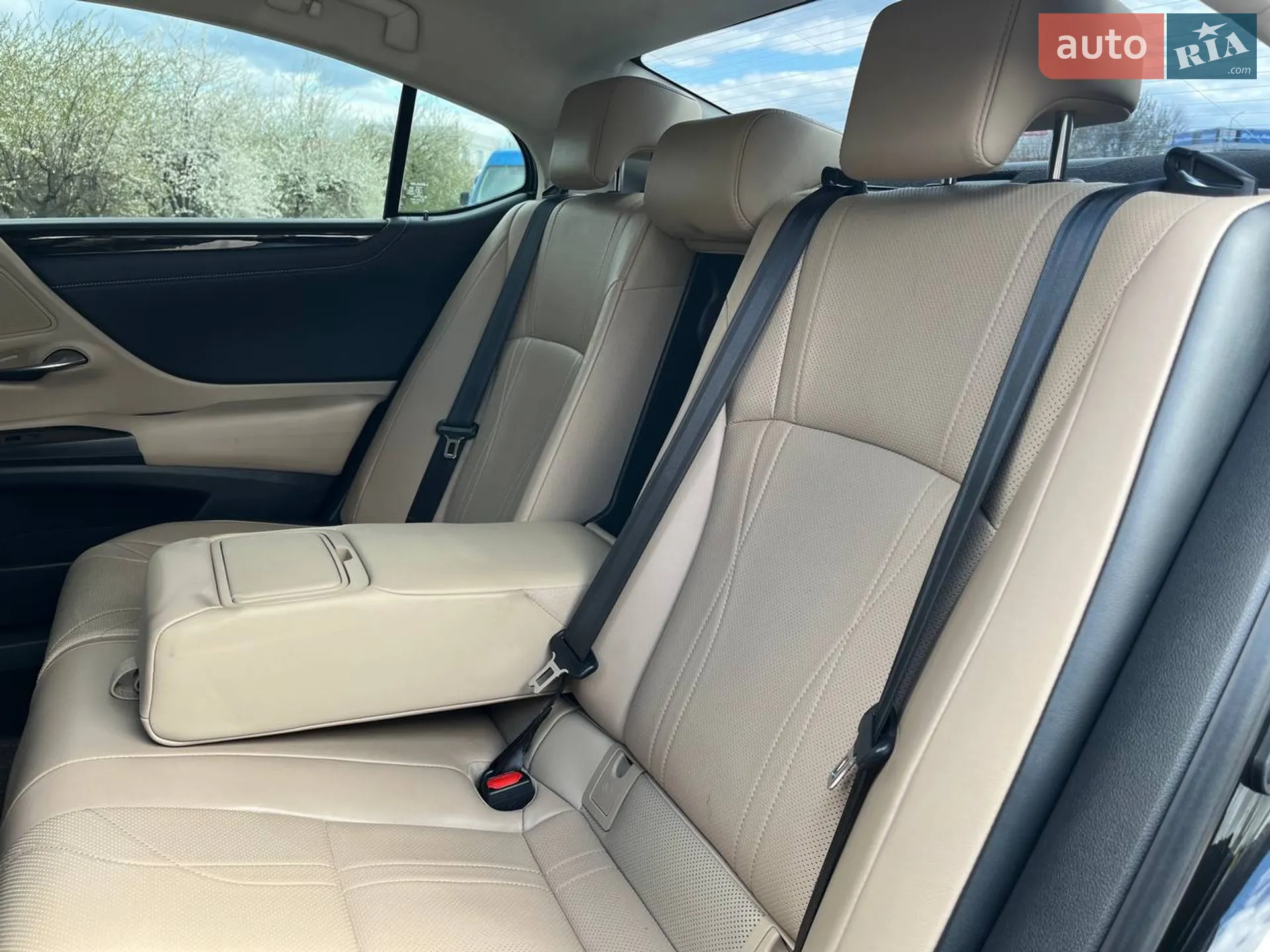2018 Lexus ES - мініатюра 28