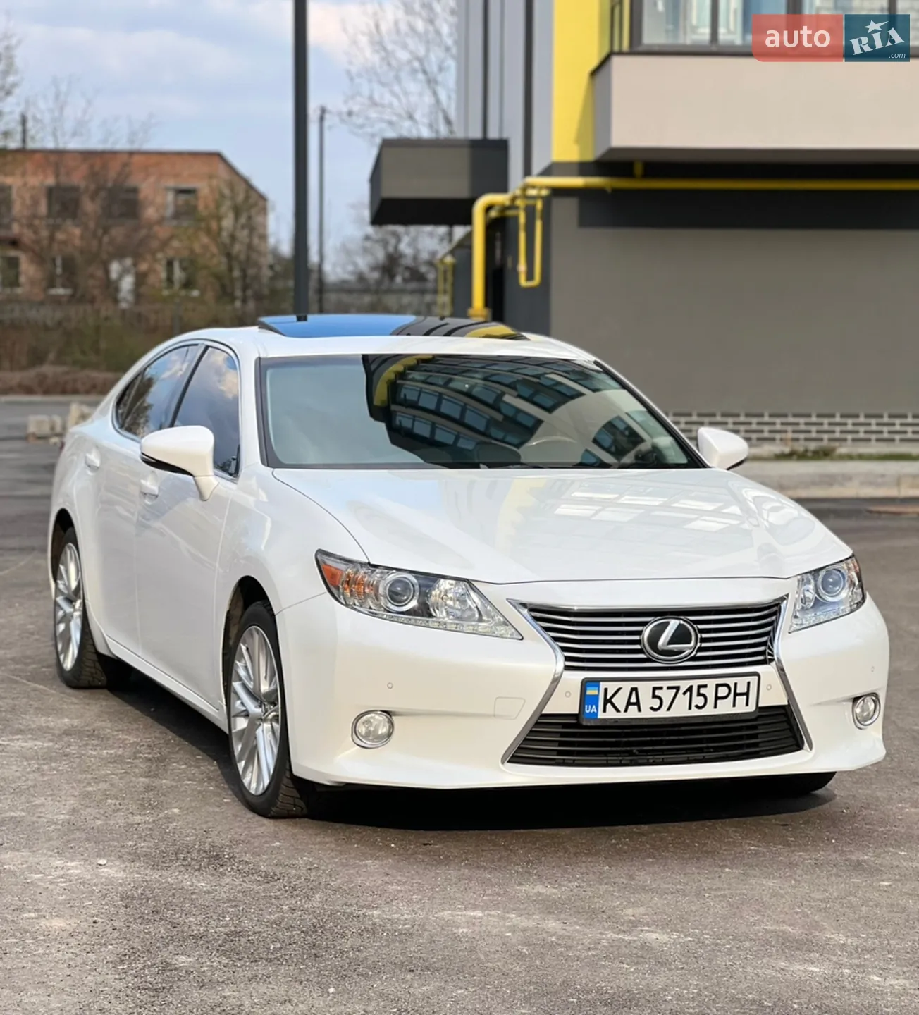 2013 Lexus ES - мініатюра 2