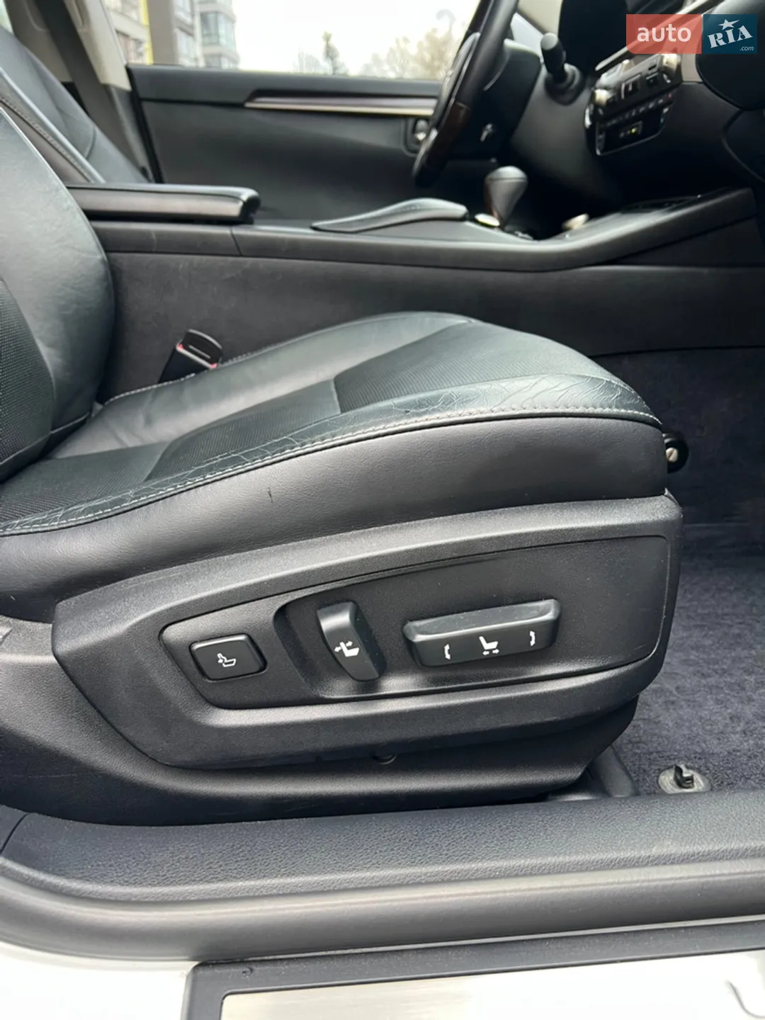 2013 Lexus ES - мініатюра 24