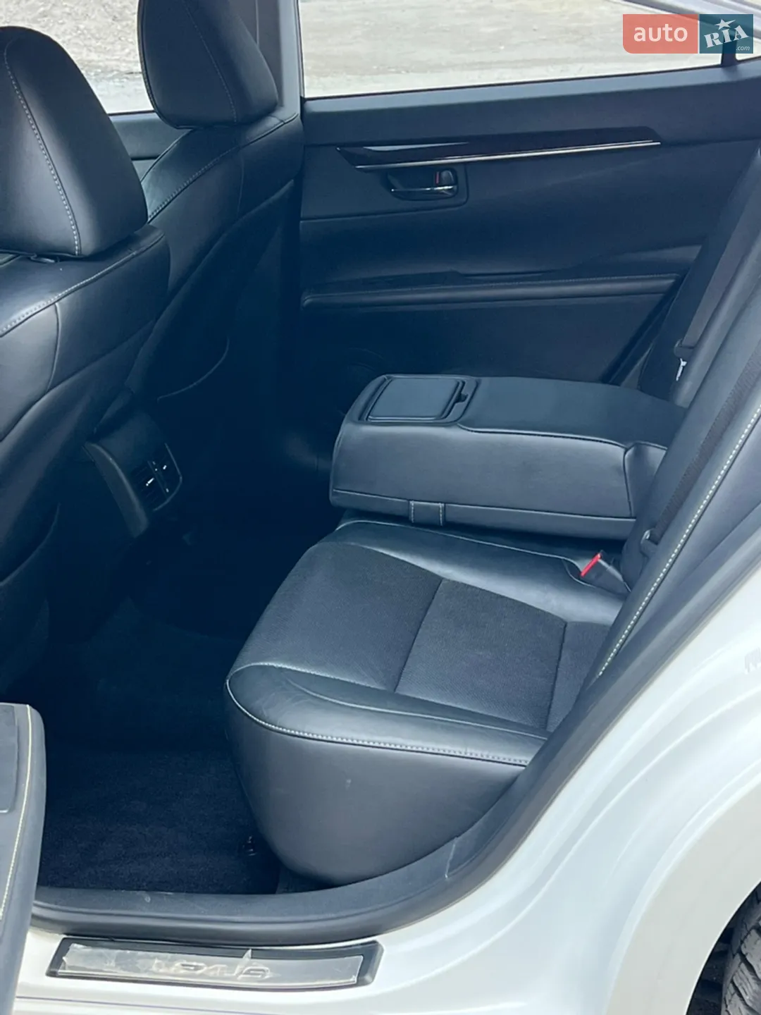 2013 Lexus ES - мініатюра 46