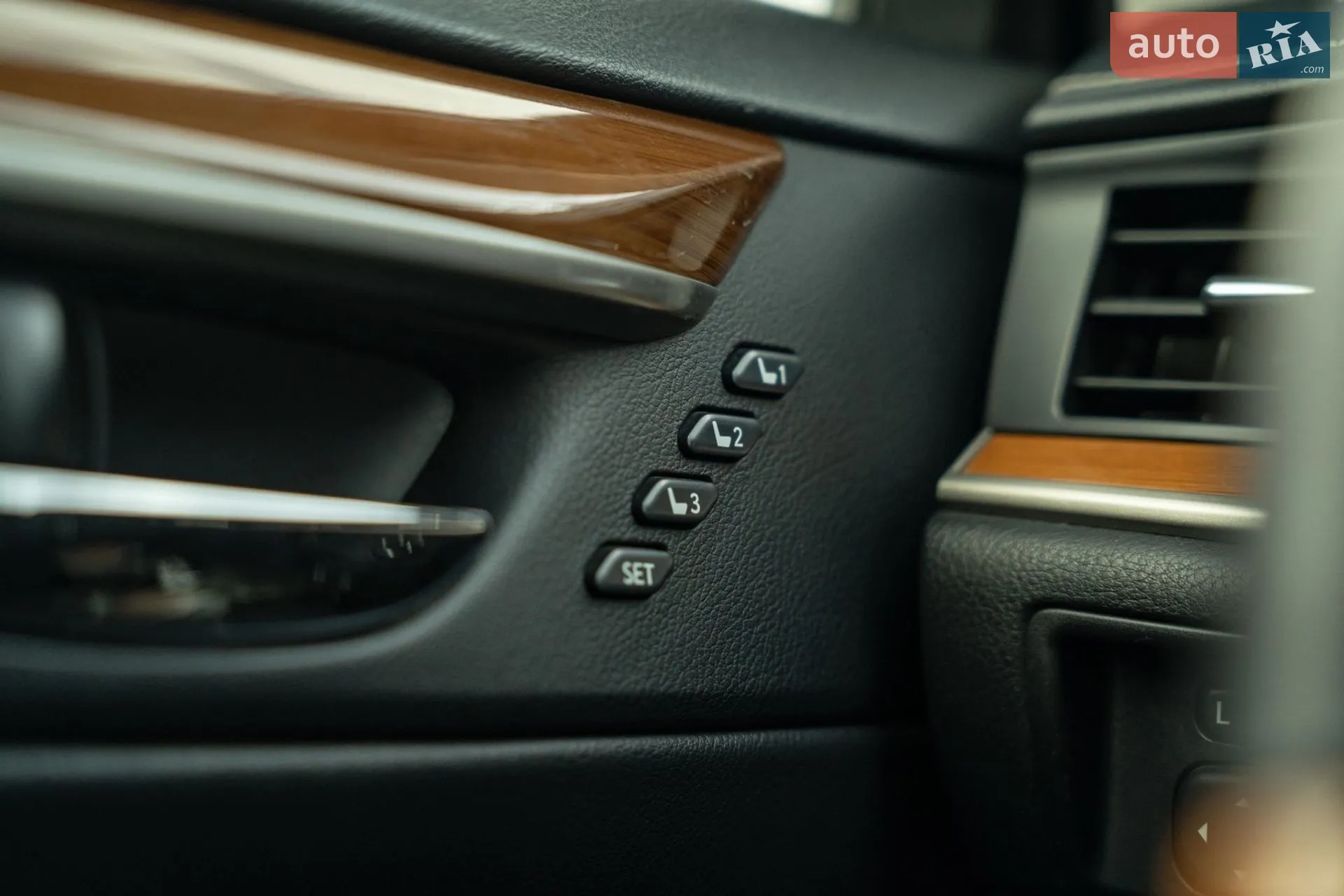 2014 Lexus ES - мініатюра 18