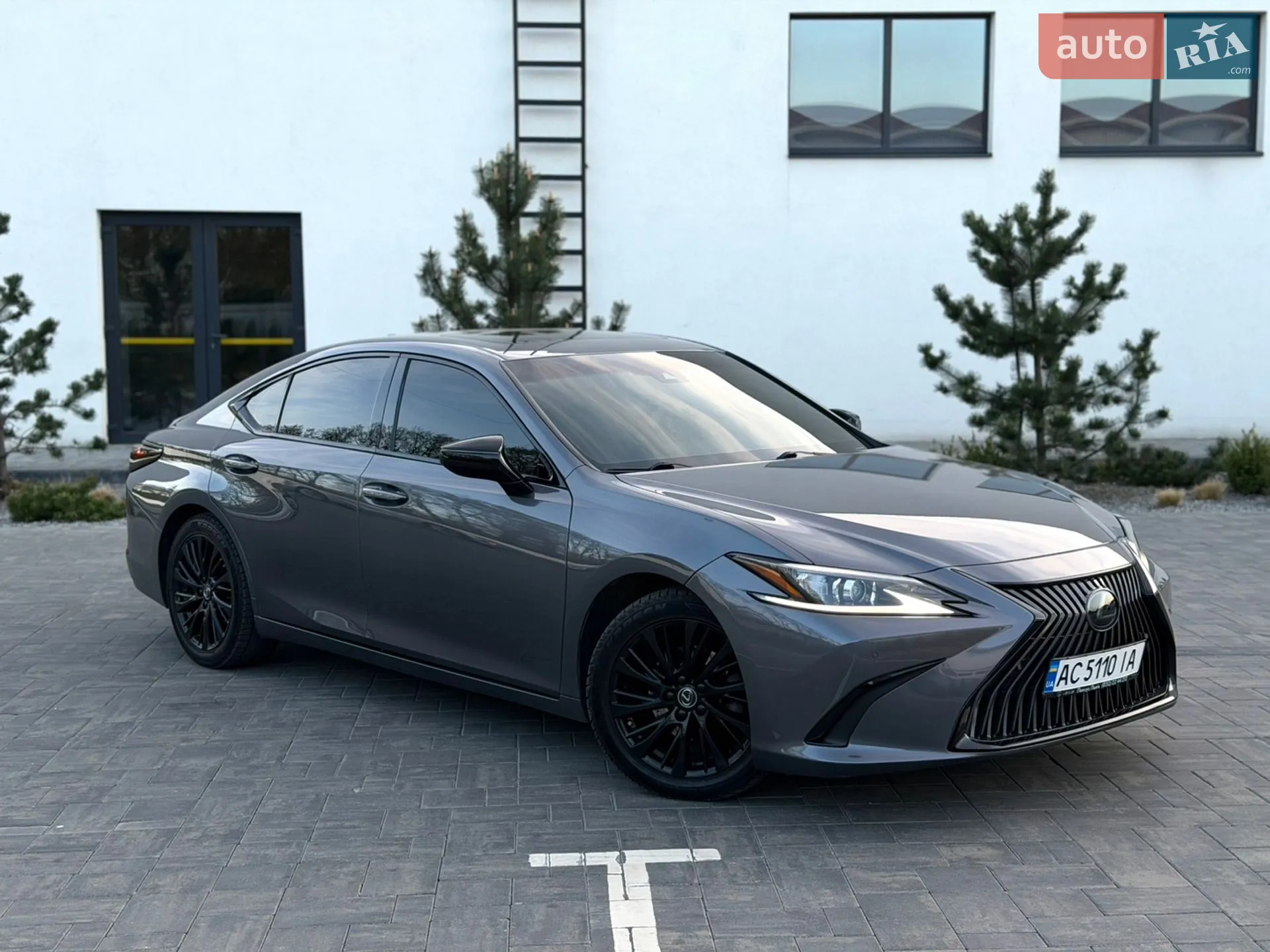 2020 Lexus ES - мініатюра 4