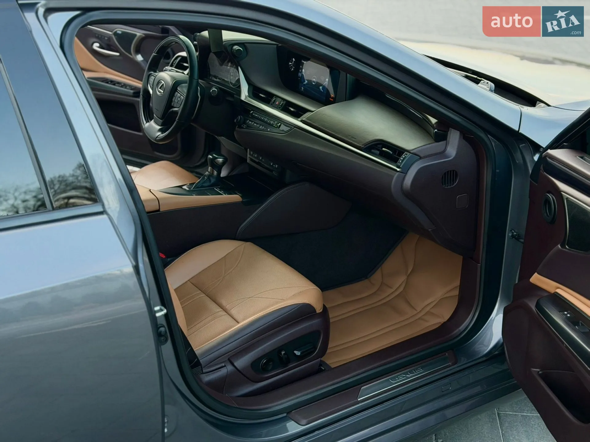 2020 Lexus ES - мініатюра 29