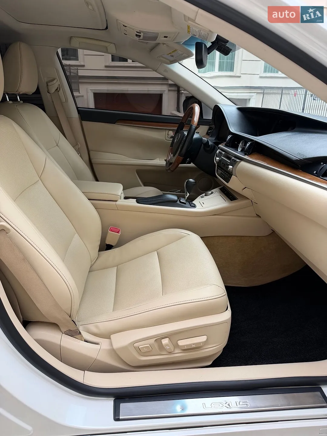 2013 Lexus ES - мініатюра 24