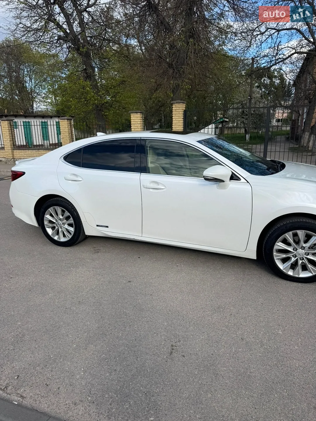 2015 Lexus ES - мініатюра 3