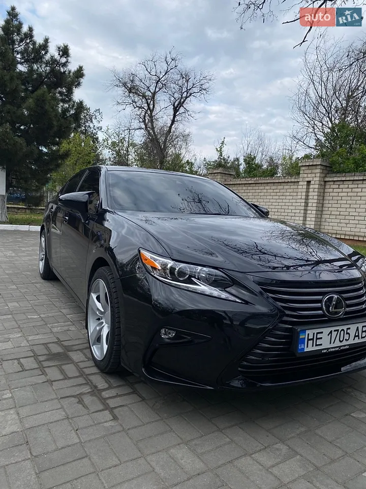 2016 Lexus ES - мініатюра 16