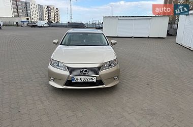 Седан Lexus ES 2015 в Одессе