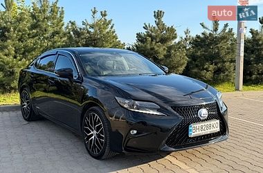 Седан Lexus ES 2013 в Одесі