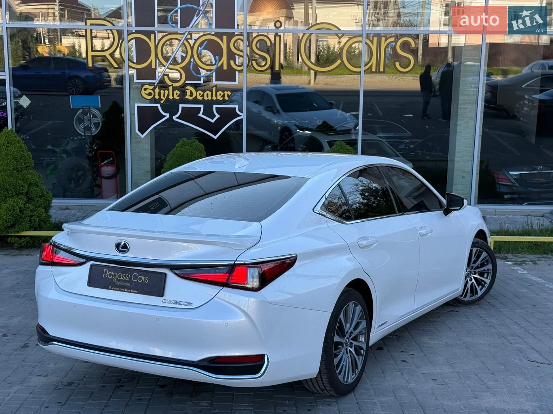 2021 Lexus ES - мініатюра 5