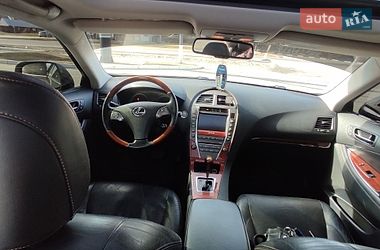 Седан Lexus ES 2011 в Львове