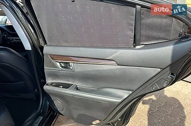 Седан Lexus ES 2015 в Житомирі