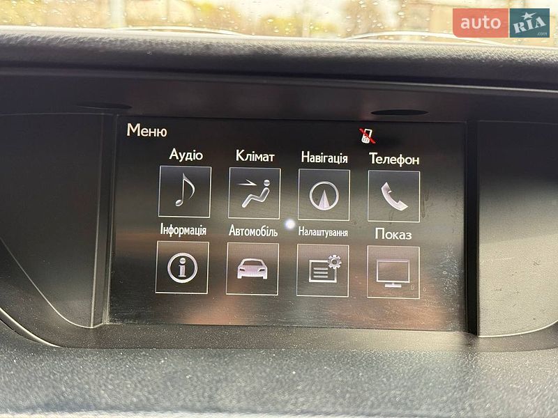 Седан Lexus ES 2015 в Житомирі