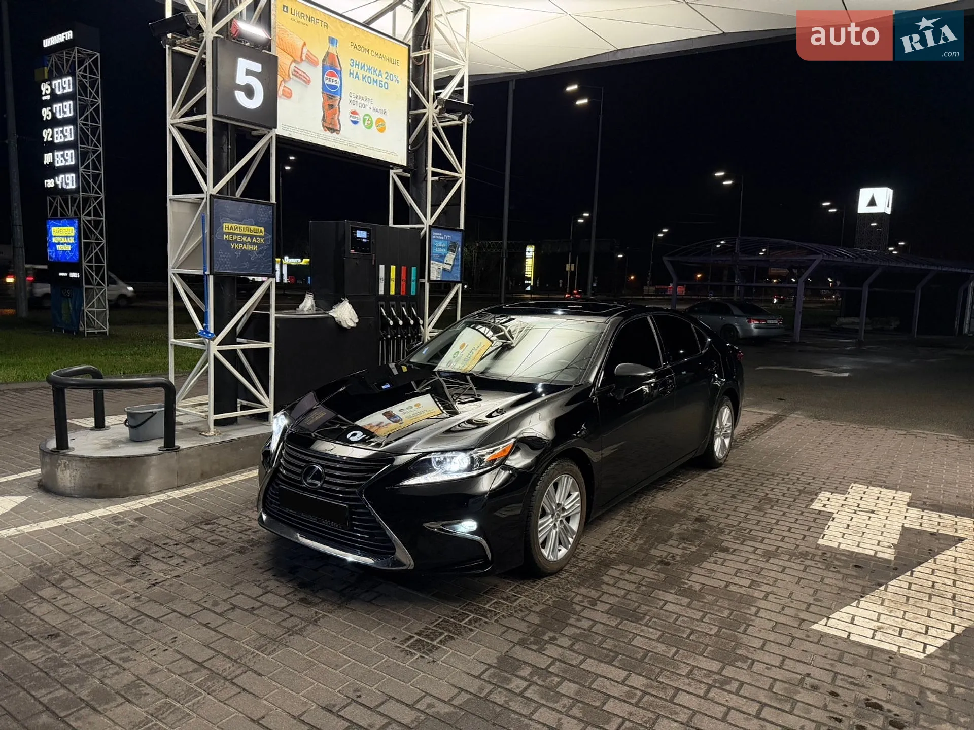 2015 Lexus ES - мініатюра 3