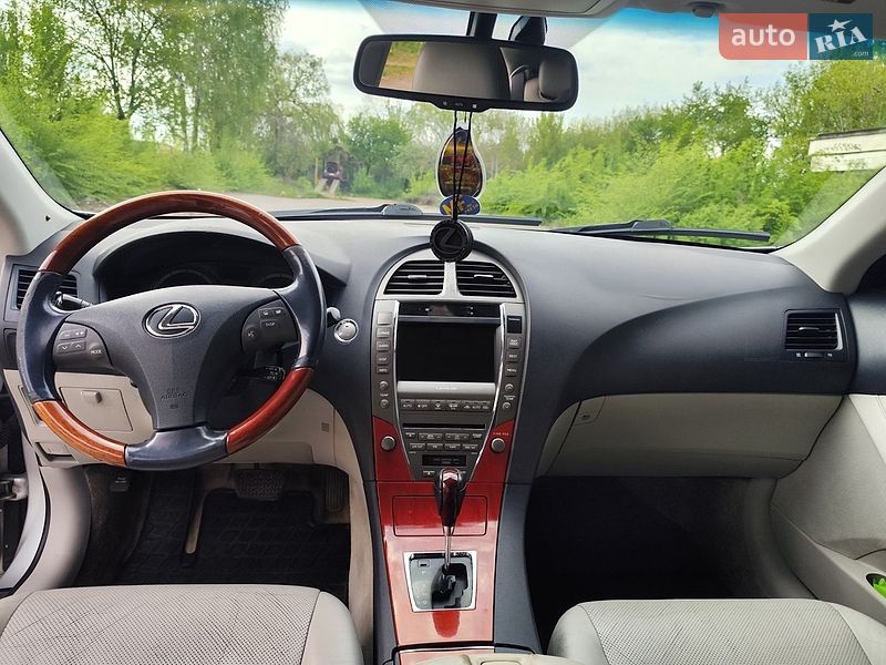 Седан Lexus ES 2006 в Бердичеве
