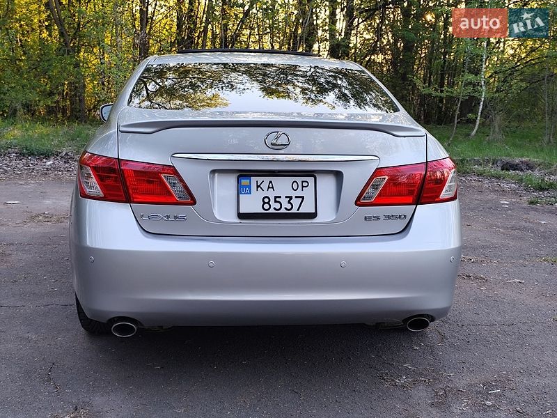 Седан Lexus ES 2006 в Бердичеве
