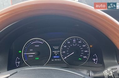 Седан Lexus ES 2012 в Коростене