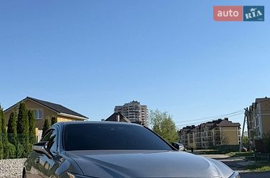 Седан Lexus ES 2020 в Киеве