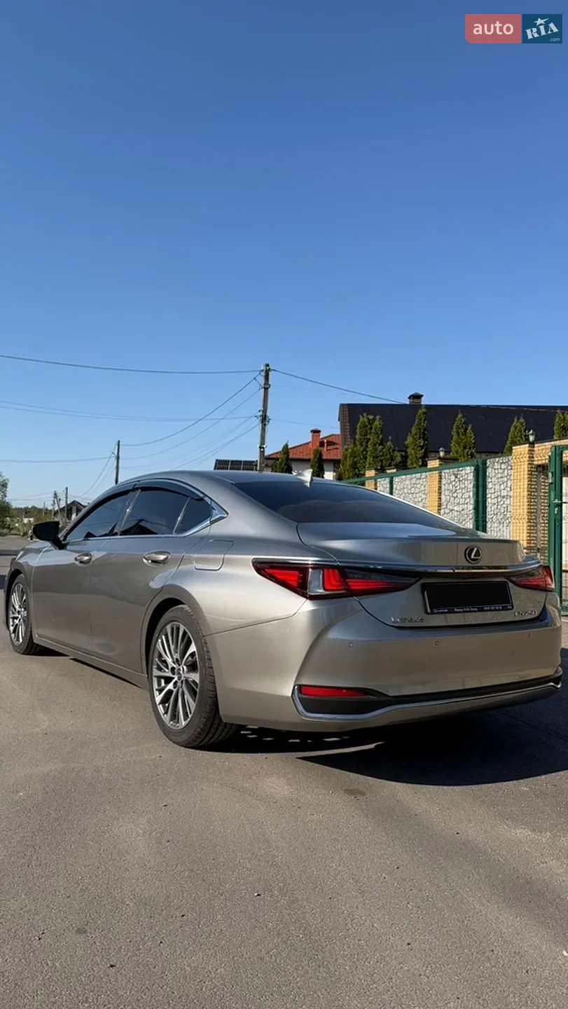 2020 Lexus ES - мініатюра 15