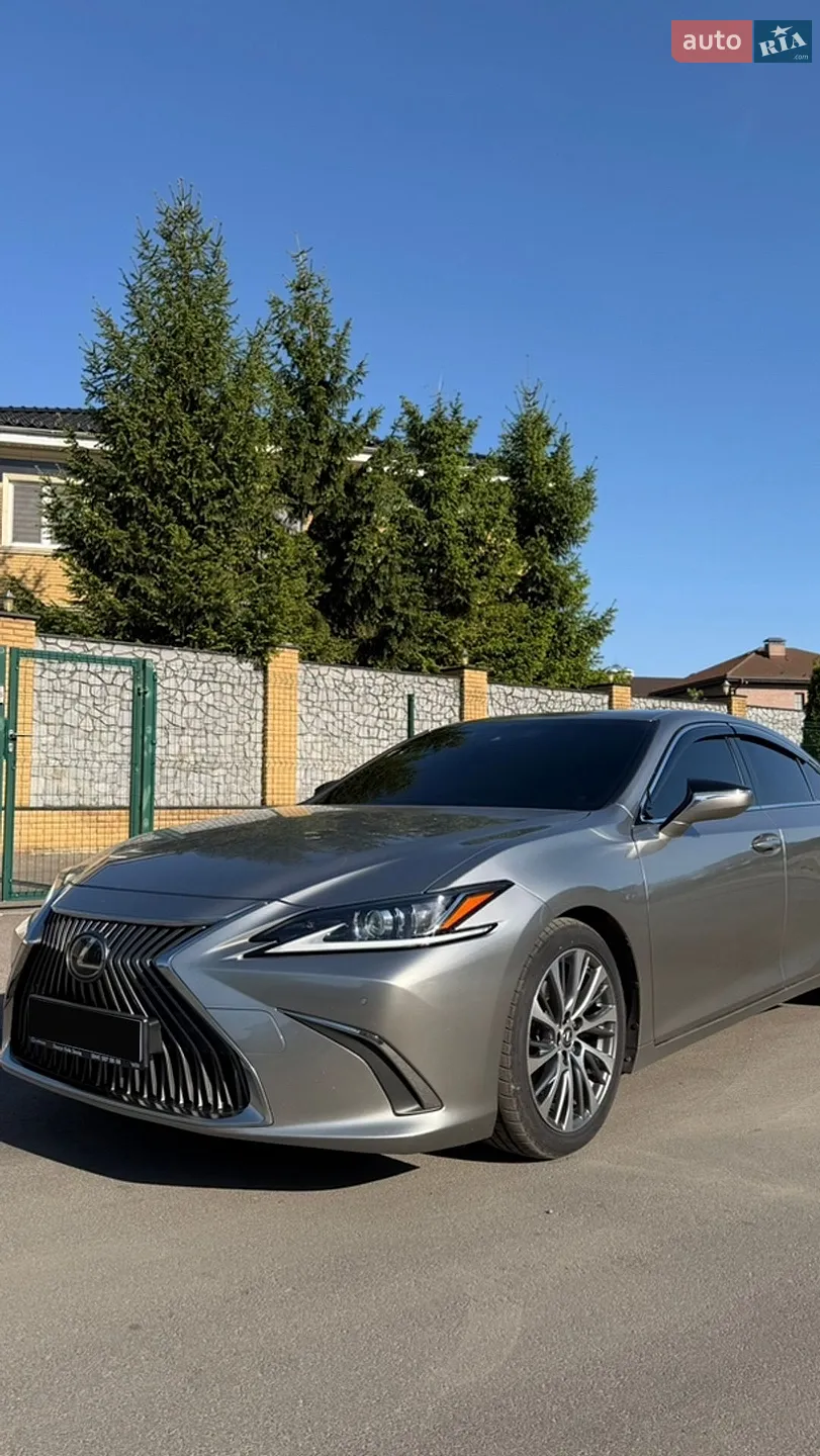 2020 Lexus ES - мініатюра 17