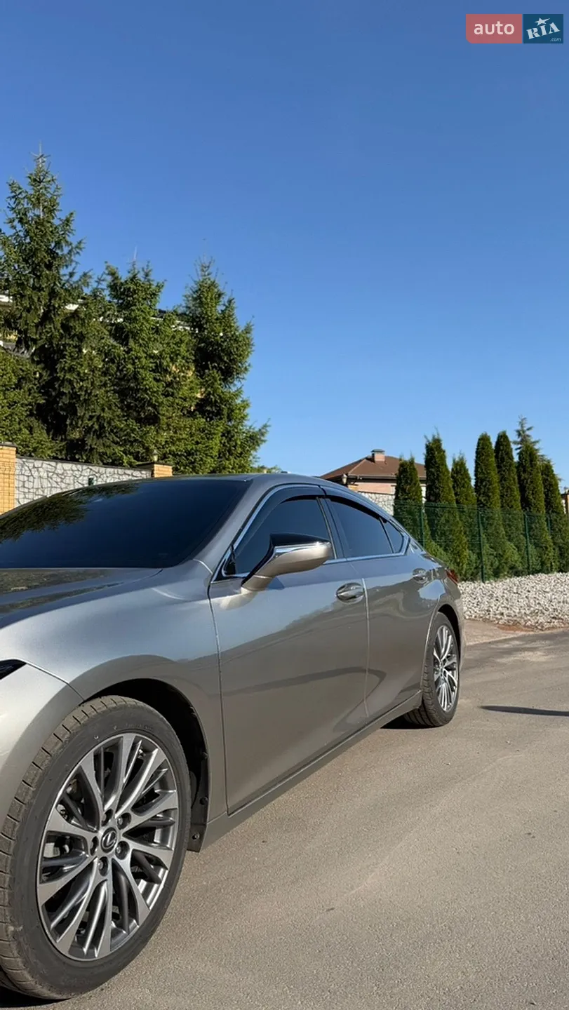 2020 Lexus ES - мініатюра 31