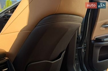 Седан Lexus ES 2020 в Киеве