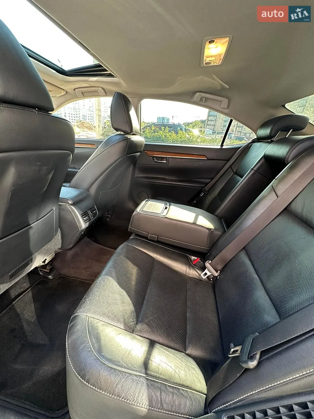 2014 Lexus ES - мініатюра 31