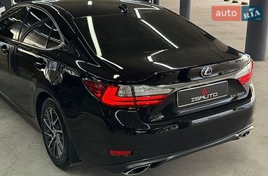 Седан Lexus ES 2018 в Одессе