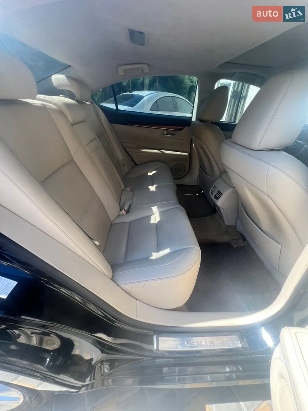 2013 Lexus ES - мініатюра 8