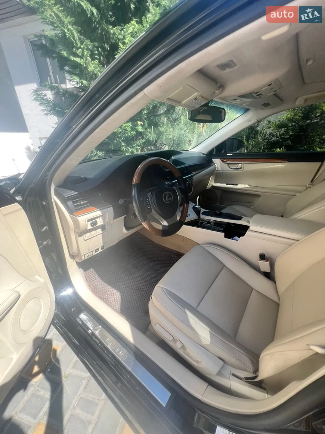 2013 Lexus ES - мініатюра 19