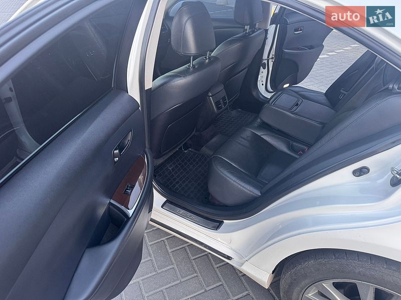 Седан Lexus ES 2012 в Кропивницькому фото 8 Седан Lexus ES 2012 в Кропивницькому