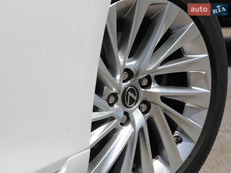 Седан Lexus ES 2021 в Харькове