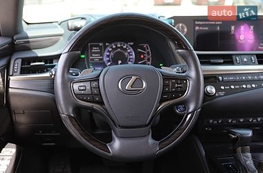 Седан Lexus ES 2021 в Харькове