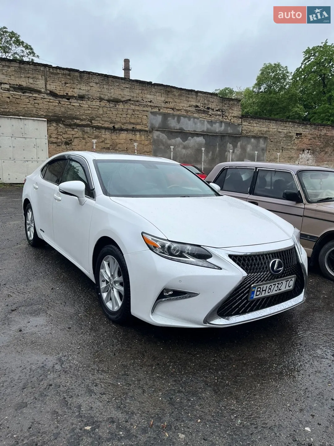 2014 Lexus ES - мініатюра 2