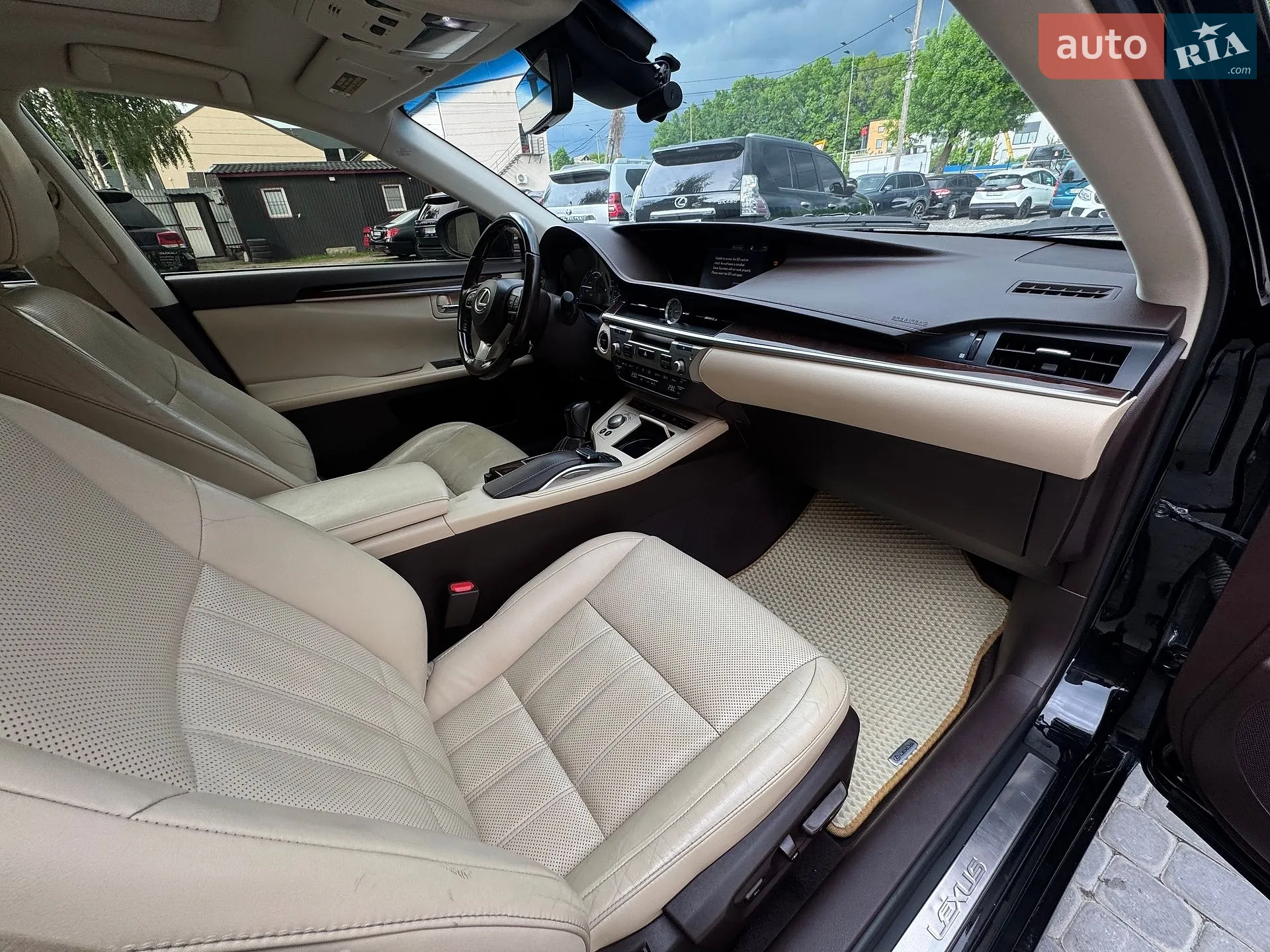 2016 Lexus ES - мініатюра 31
