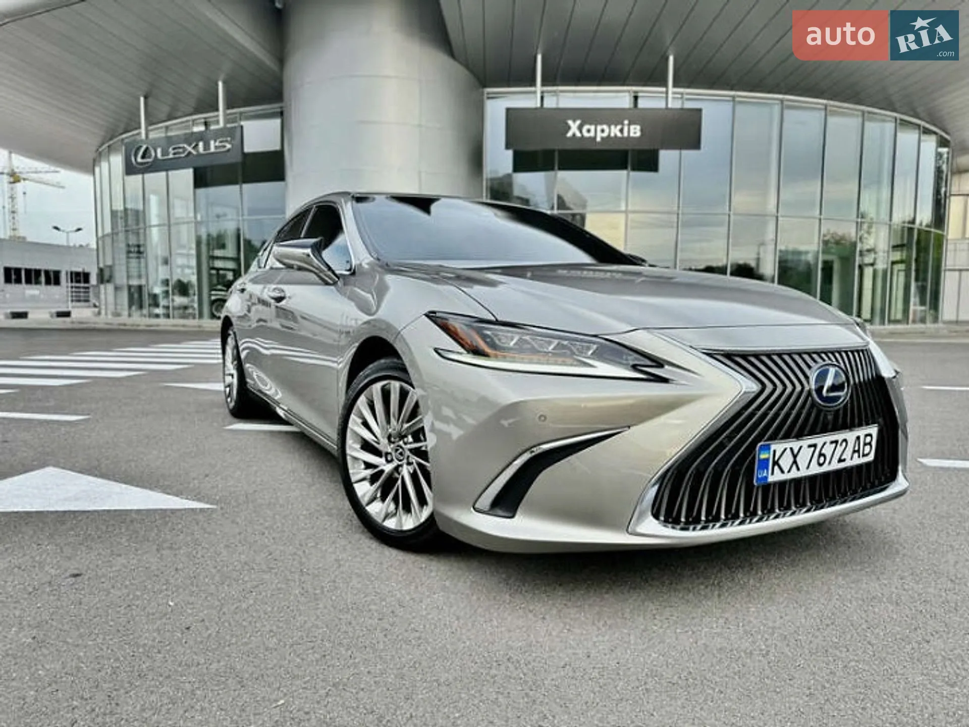 2021 Lexus ES - мініатюра 2
