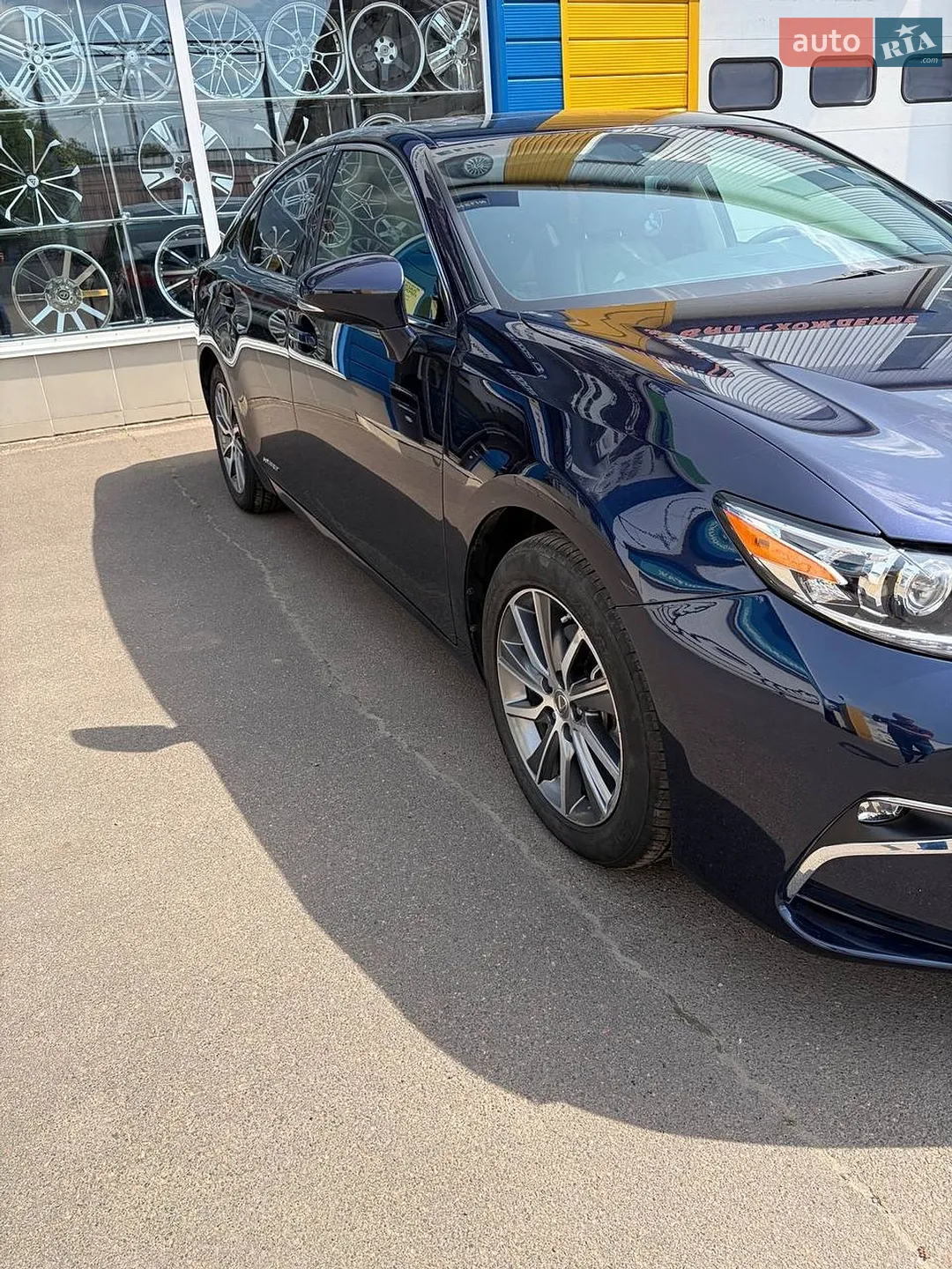 2017 Lexus ES - мініатюра 18