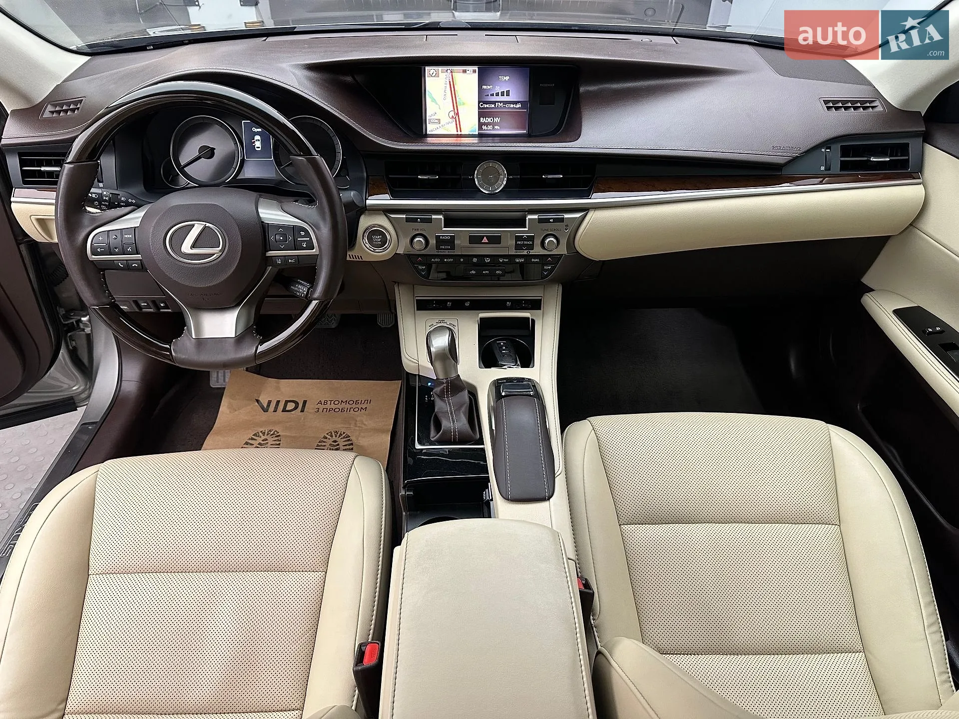 2018 Lexus ES - мініатюра 9