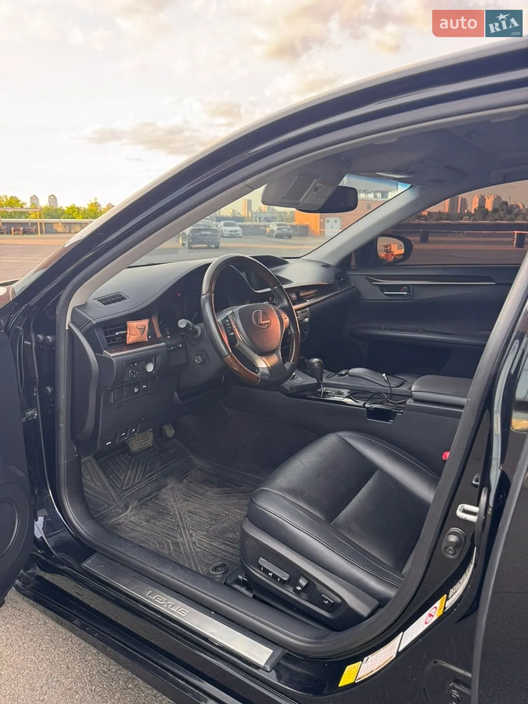 2012 Lexus ES - мініатюра 13