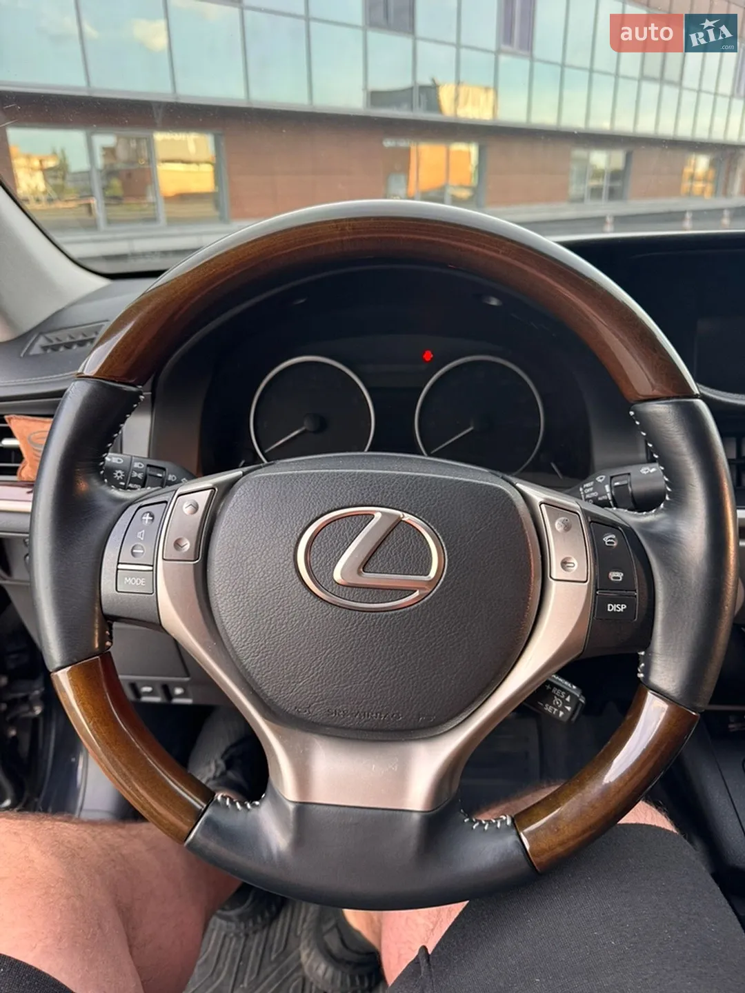 2012 Lexus ES - мініатюра 16